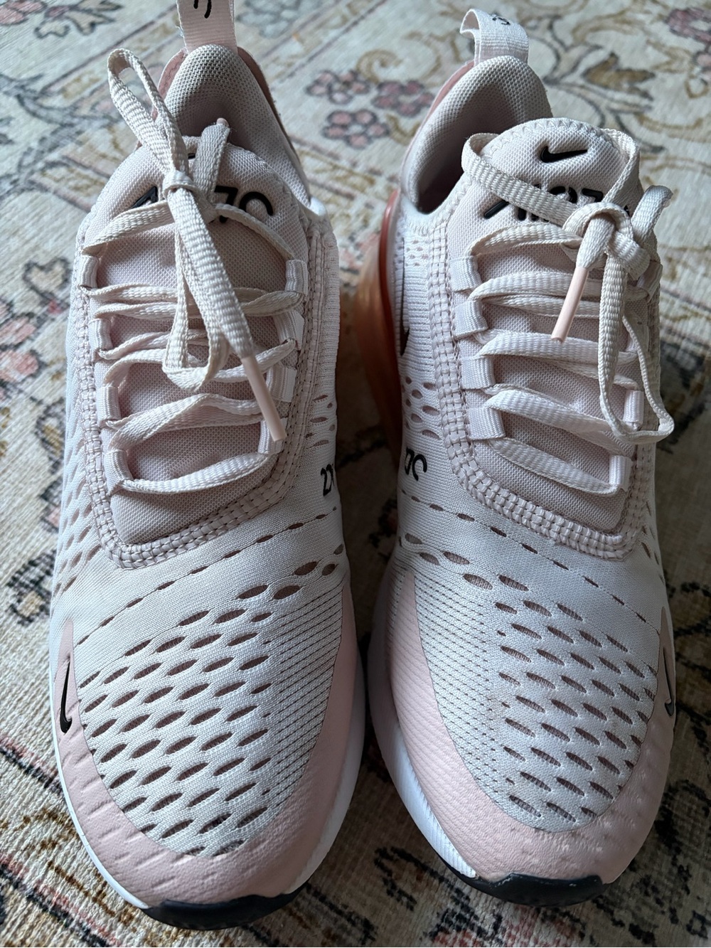 Nike Air Max 270 Sneakers in Light Pink and White size 7